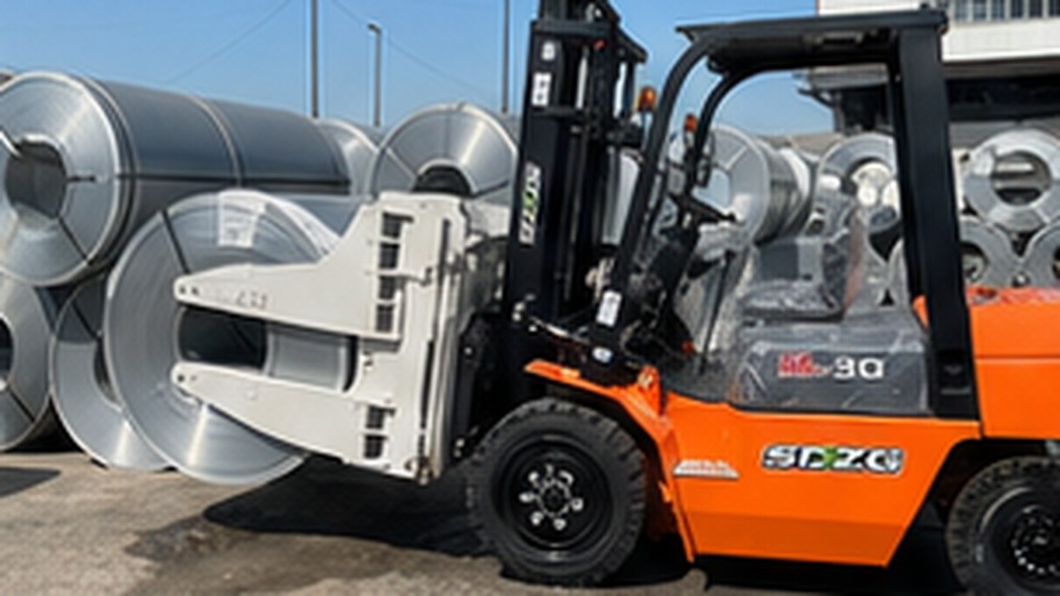 How Much Capacity Does a 3-Ton Diesel Forklift Retain at Full Lift Height? - diesel forklift 1