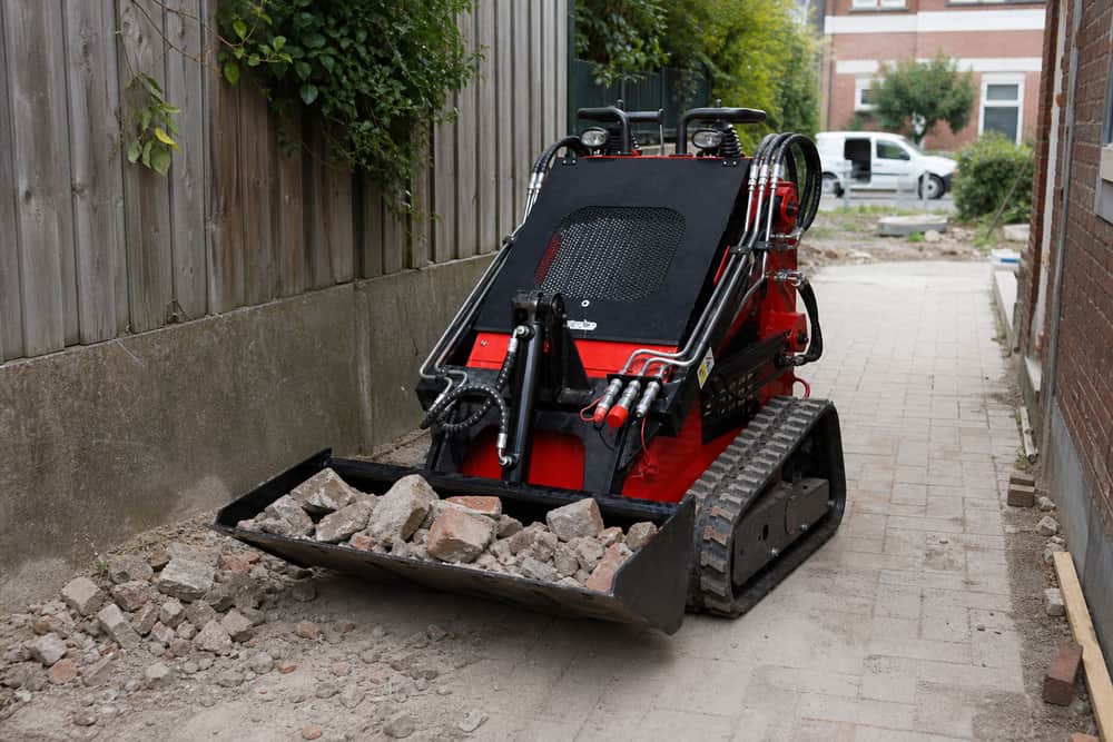 320T work scene 2