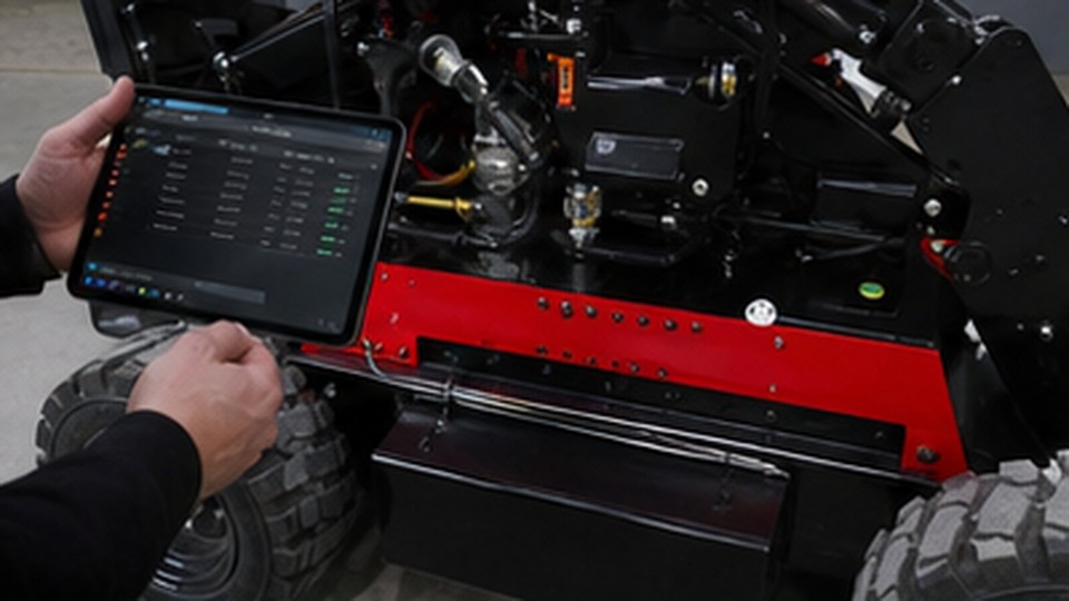 How Should Remote Forklift Control Be Handed Over Between Operators? - remote-control rough terrain forklift 3