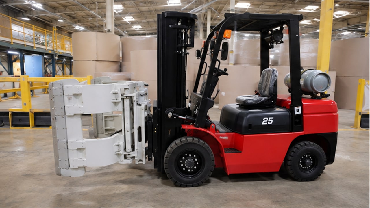Which LPG Forklift and Clamp Setup Fits Paper Roll Handling? - LPG forklift 1