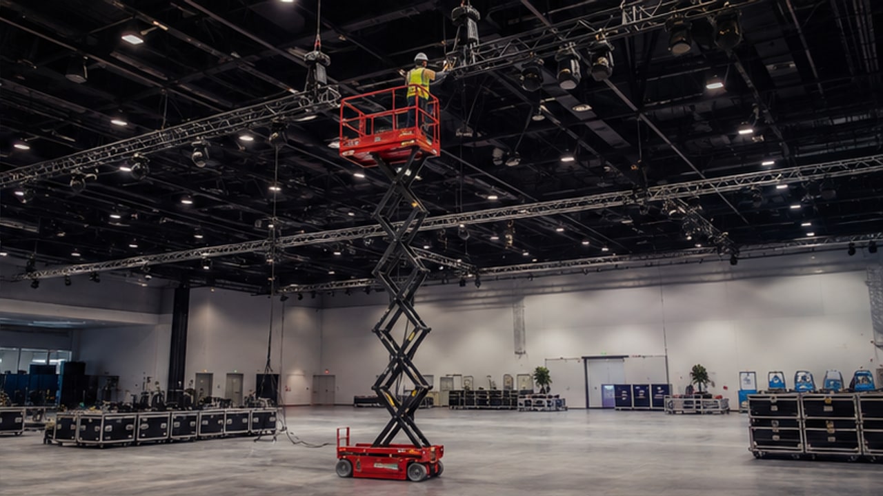 Platform Height vs Working Height: Which Aerial Lift Rating Do Buyers Need? - aerial work platform 2