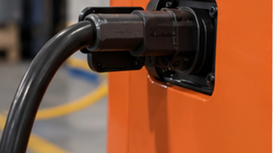 What Causes a Lithium Forklift Battery Heater Fault in Cold Weather? - lithium electric forklift 2