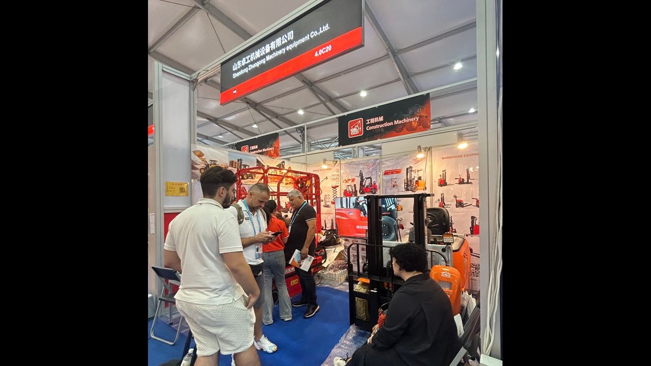 140th Canton Fair Day One: MYZG Welcomes Global Buyers at Booth 4.0C20 4