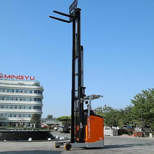 What Are the Latest Trends in Warehouse Management Systems (WMS)?