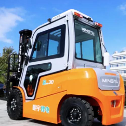 How Tough Can an Electric Forklift Really Be? Real Customer Feedback from the MINGYU Rugged Timber Industry