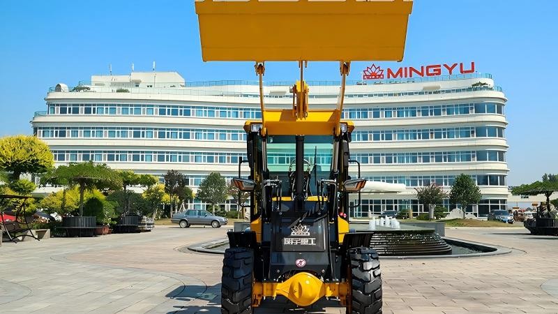 Quanchai-Powered Jinlite Transmission Wheel Loader: Compact Design with 900kg Rated Load Capacity Quanchai-Powered Jinlite Transmission Wheel Loader: Compact Design with 900kg Rated Load Capacity