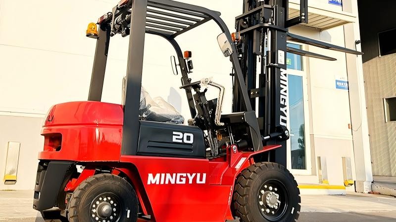 ZGLOADER / MYZG CPC20 diesel forklift Application and Fleet Planning Guide ZGLOADER / MYZG CPC20 diesel forklift Application and Fleet Planning Guide