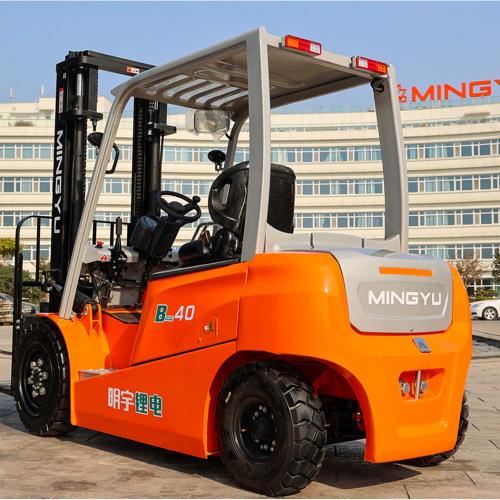 What are the advantages of electric forklifts over gas/diesel forklifts?