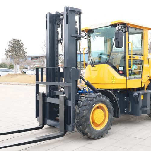 What are the most common maintenance issues with off-road forklifts?