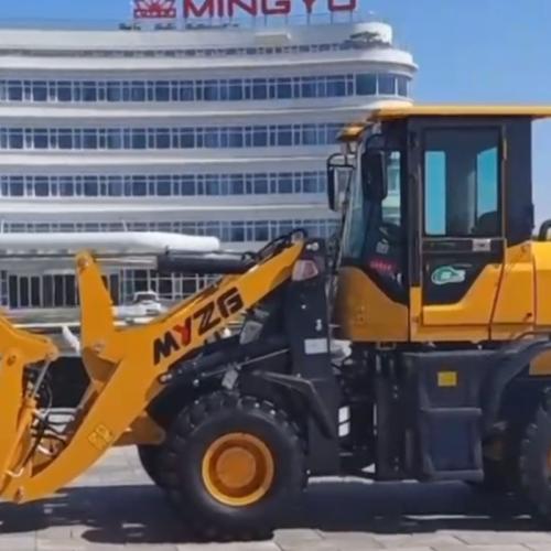 What is the difference between  a wheel loader and  a payloader?