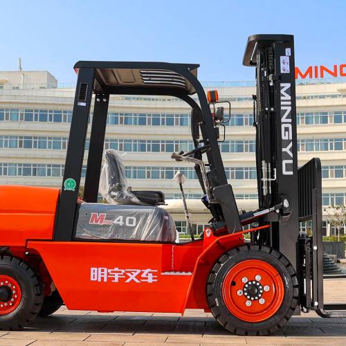 What is the differencebetween a tractor and a loader?