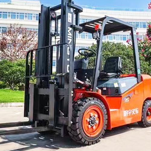 Can electric forklifts handle heavy loads like diesel?