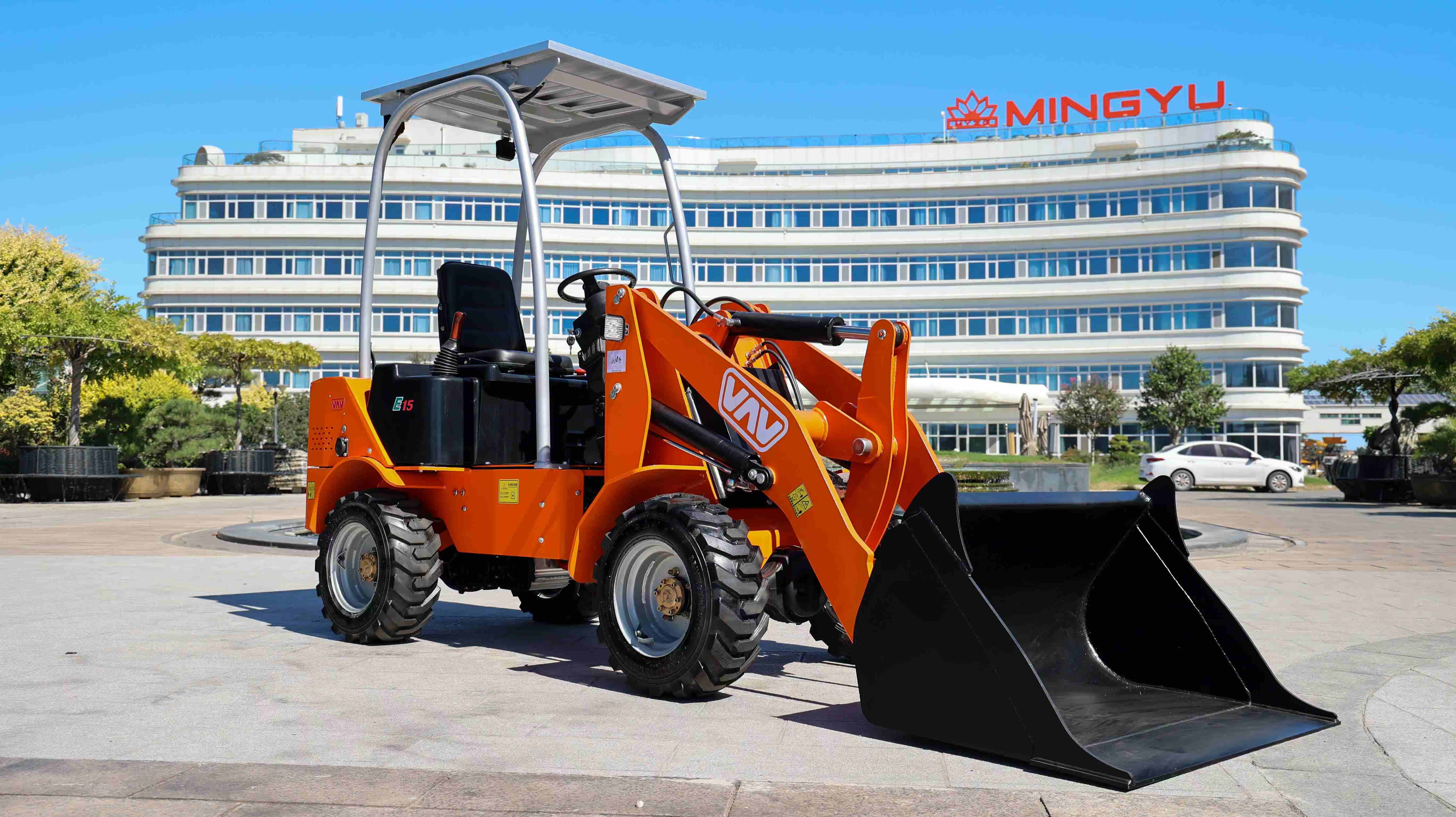 How to Use Attachments Effectively with a Wheel Loader ？