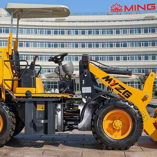 How does switching between LPG and gasoline work in a dual-fuel forklift??