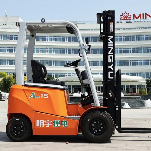 Como fazer a manutenção e prolongar a vida útil da bateria de uma empilhadeira elétrica?