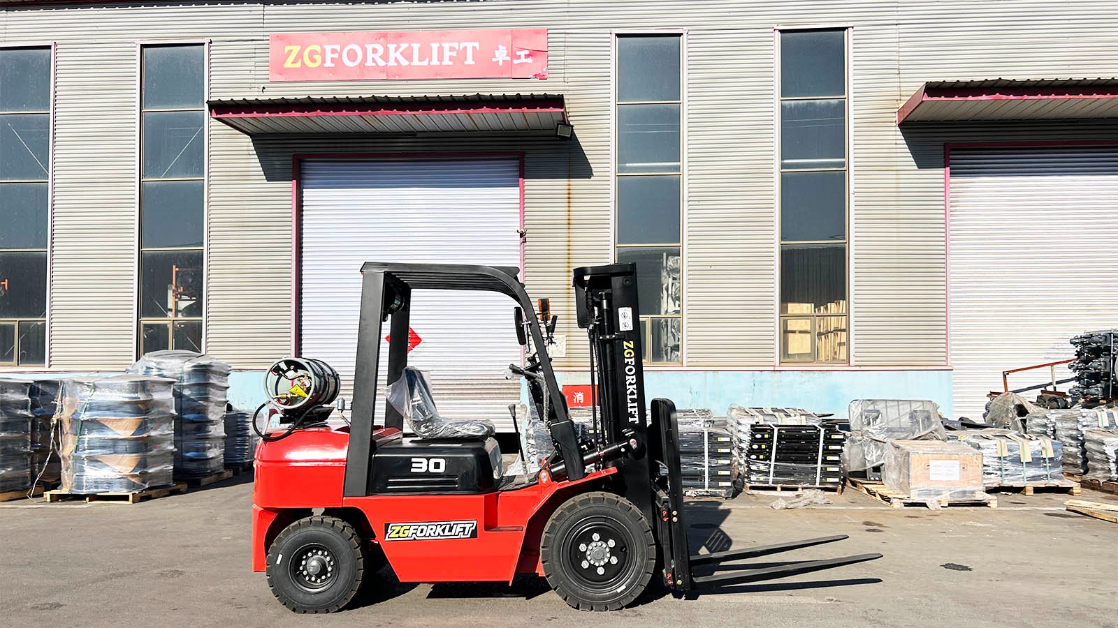 ZGFORKLIFT/SDZG CPCY35 Empilhadeira Dual-Fuel de 3,5 Toneladas ZGFORKLIFT/SDZG CPCY35 Empilhadeira Dual-Fuel de 3,5 Toneladas