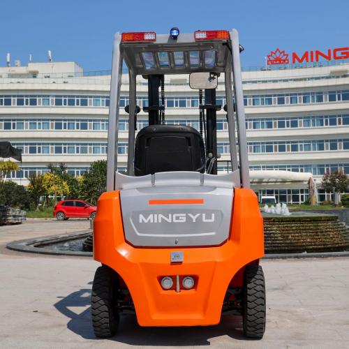 В чем разница между электрическим и дизельным погрузчиком