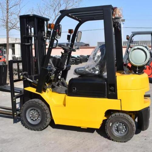 Какое техническое обслуживание требуется двухтопливному погрузчику?