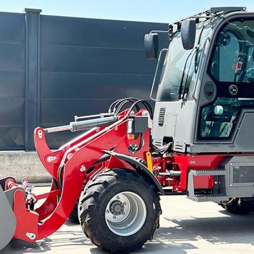 Как можно сравнить топливную эффективность Euro wheel loader с другими моделями?